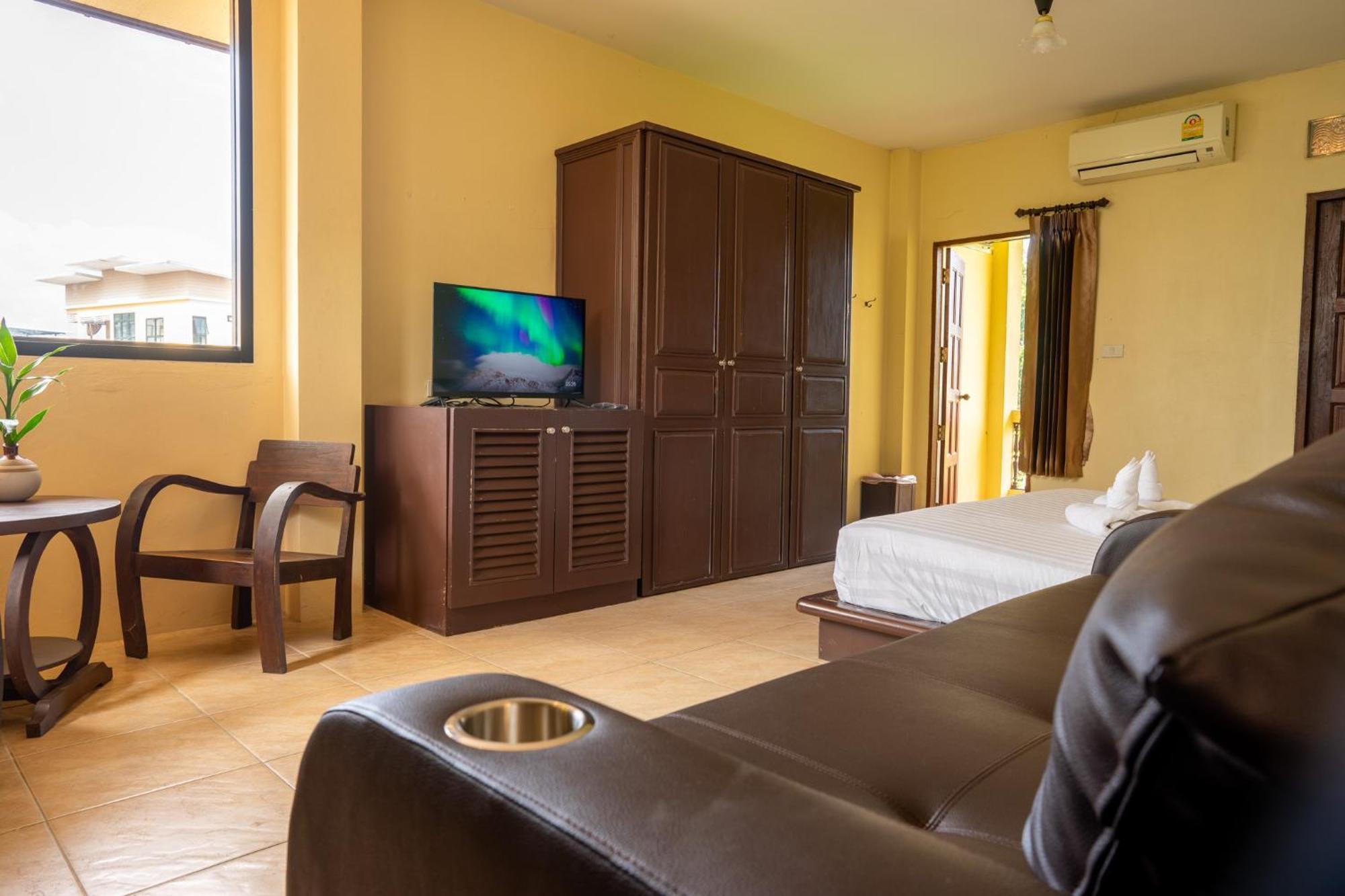 Trithana Boutique House Khách sạn 3*